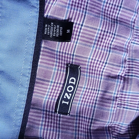 Izod purple plaid button-down,  size M - Picture 8 of 10